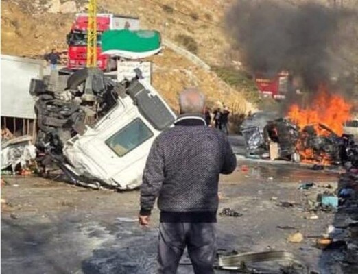 النشرة: قتيلان جراء إنقلاب شاحنة واصطدامها بسيارة في على طريق ضهر البيدر المريجات