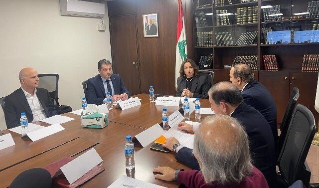 اجتماع في وزارة الشؤون الاجتماعية لبحث خارطة الطريق للاستراتيجية الوطنية للإسكان العام في لبنان