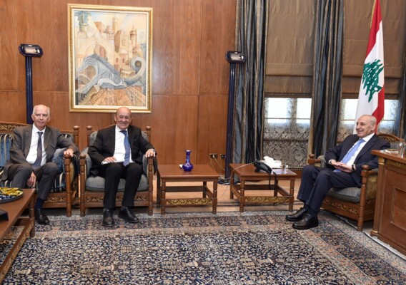 بري تابع تطورات الأوضاع خلال استقباله لودريان وكرامي ودعا الى جلسة للجان المشتركة بعد ظهر الغد