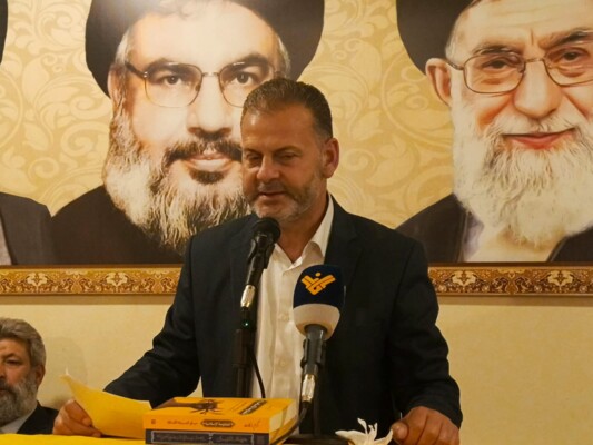 ينال صلح: محور المقاومة باقٍ ولا نقبل أن تُفتح مناقشة تفريغ الساحة من السلاح