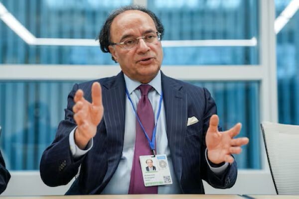 وزير المالية الباكستاني: السعودية تعهدت بتقديم دعم إضافي 3 مليارات دولار لباكستان