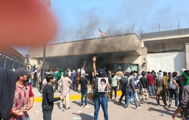 مصدر للجزيرة: مقتل 9 محتجين على اغتيال المرشد الإيراني قرب مقر القنصلية الأميركية في كاراتشي بباكستان
