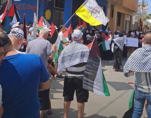 وقفة في مخيم الرشيدية للمطالبة بالإفراج عن السفير الفلسطيني السابق أشرف دبور