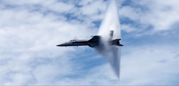 "النشرة": جدار صوت سمع في بعض المناطق اللبنانية من صيدا وصور الى اقليم الخروب