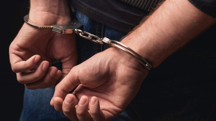 الشرطة القضائية ضبطت 10 كلغ مخدرات في شقة بالمريجة وتوقف عصابة تزوير اليورو في محلة طريق المطار