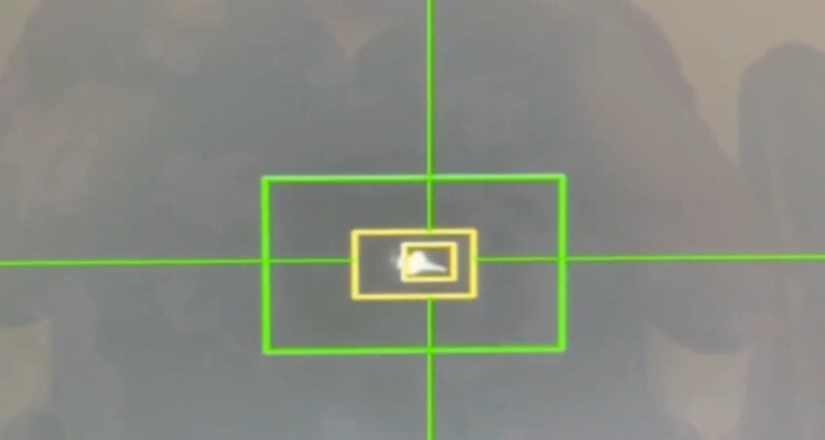 الجيش الإيراني: دفاعاتنا استهدفت مقاتلة معادية من طراز F15 في السواحل الجنوبية للبلاد وقرب جزيرة هرمز