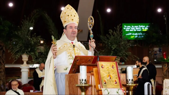 المطران طربيه من سيدني: كونوا شهودًا للقيامة وصلّوا من أجل السلام في العالم ولبنان