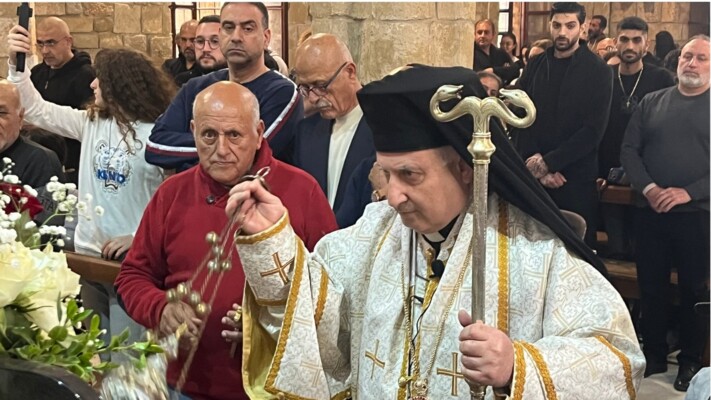 إحياء يوم الجمعة العظيمة في صور وقرى حدودية في الجنوب رغم العدوان الإسرائيلي