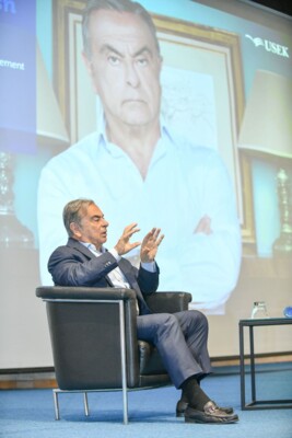 جامعة الروح القدس الكسليك استضافت كارلوس غصن في ندوة حول القيادة وإدارة التغيير في زمن التحول