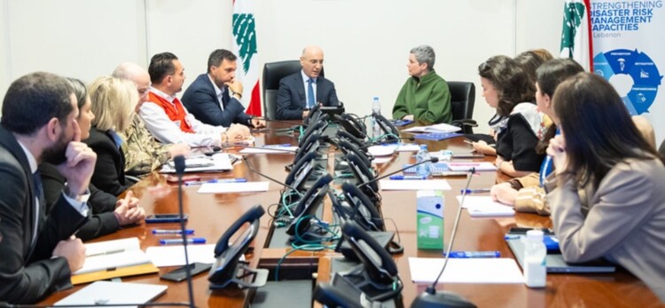 وفد من الاتحاد الأوروبي زار وحدة إدارة مخاطر الكوارث في السراي مؤكدا استمرار دعمها