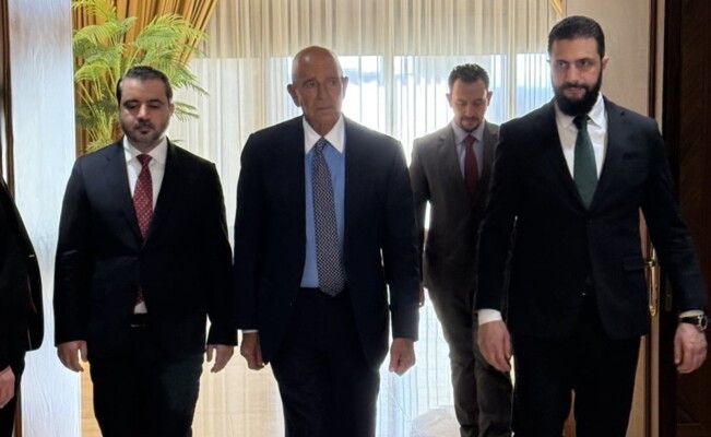 براك التقى الشرع: ندعم الحكومة السورية وترامب يدرك أن هذه اللحظة فرصة محورية لسوريا جديدة موحدة