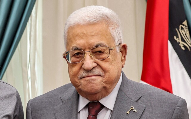 الرئيس الفلسطيني: نرحب بإعلان ترامب التوصل إلى اتفاق لوقف الحرب في غزة