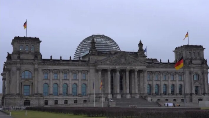 البرلمان الألماني أقر خفضا مؤقتا لأسعار الوقود بأغلبية واسعة