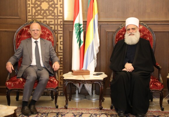 شيخ العقل التقى وفد البرلمان العربي واطّلع من الوزير مكّي على المشروع الإصلاح الإداري