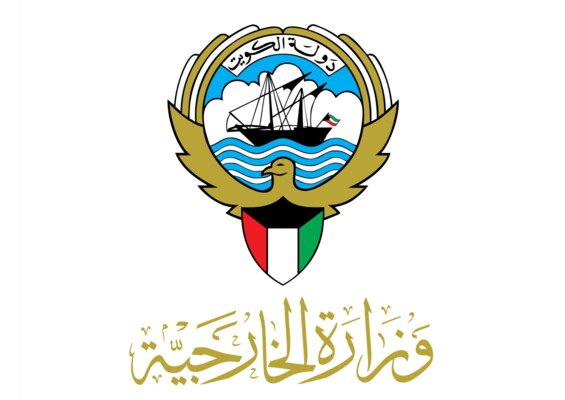 الخارجية الكويتية دانت الهجوم على ناقلتَين إماراتيتَين: لإعادة فتح مضيق هرمز بالكامل