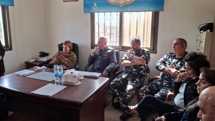 قائد وحدة الدرك الإقليمي تفقد المنطقة الحدودية في جنوب لبنان وعددا من قطعات قوى الأمن