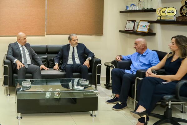 مدير عام الدفاع المدني بحث مع رئيس تجمع الشركات المستوردة للنفط بسبل التعاون والتنسيق