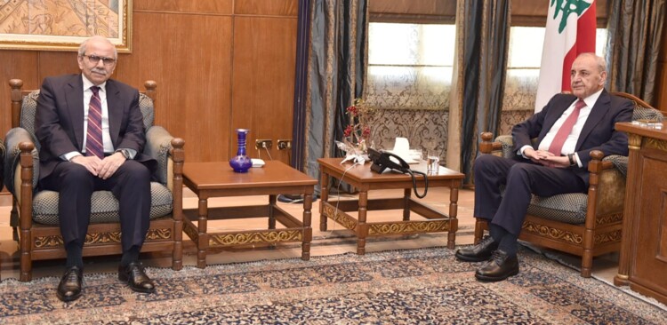 بري بحث مع سلام بالمستجدات السياسية واستقبل ناصر الدين وهنأ رئيس مجلس النواب العراقي بانتخابه