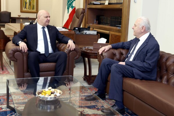 الرئيس عون طمأن الى أن الأجواء السائدة حالياً توحي بالايجابية: شبح الحرب اصبح بعيداً