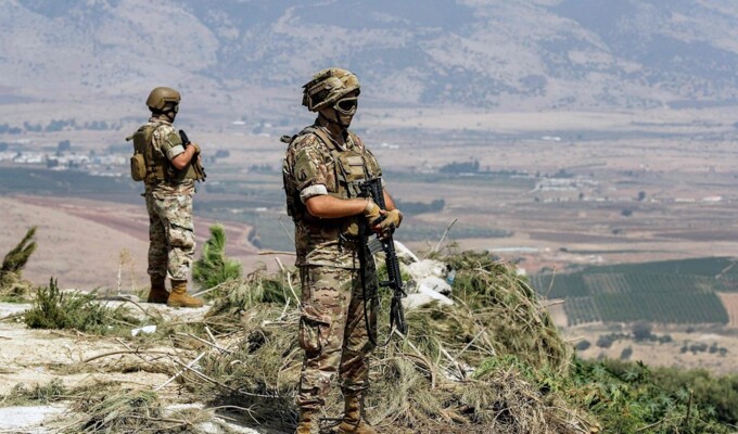 الجيش: عند العثور على ذخائر متفجّرة لا تلمسوها وابتعدوا عنها بهدوء وحذّروا الآخرين منها