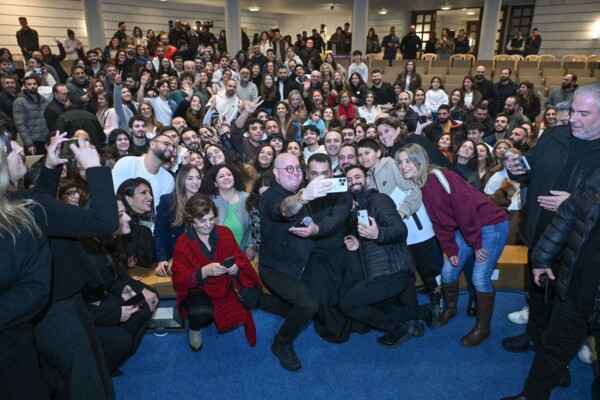 الأب غييرمي في ضيافة جامعة الروح القدس- الكسليك: نؤكد على ضرورة المحبة والحوار