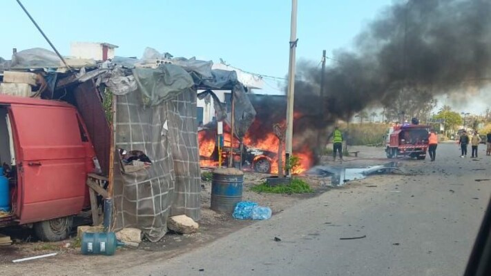 إصابات جراء غارات إسرائيلية استهدفت سيارتَين في بلاط والقاسمية ودراجة نارية في الشهابية