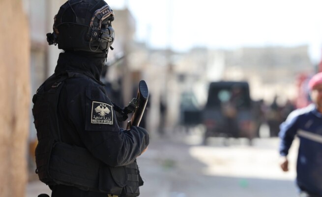 "سانا": القبض على خلية لـ"داعش" خلال عملية مشتركة بين وزارة الداخلية والاستخبارات شرق حلب