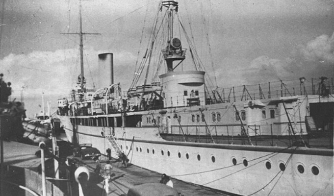 الجيش الإسرائيلي يعيد تسويق عملية تخريب نفذها في مرفأ بيروت عام 1948 واستهدفت سفينة