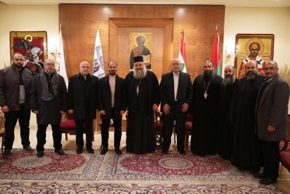 راعي ابرشية زحلة التقى ابو حمدان على رأس وفد من "حزب الله" وبحثوا في عدد من الشؤون الوطنية
