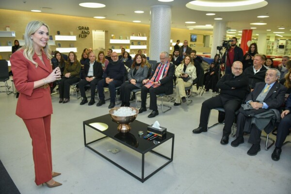 جامعة الروح القدس الكسليك نظمت جلسة مع مايكل كولي حول القيادة في زمن التعقيد والذكاء الاصطناعي