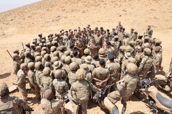 قائد الجيش حضر مناورة تدريبية بالذخيرة الحية في جرد بريتال: لن نتخلى عن مهماتنا الأساسية بالدفاع عن كل شبر من أرضنا
