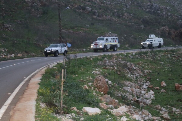 "النشرة": قافلة كبيرة لليونيفيل توجهت إلى منطقة النهر بين بلدتَي يحمر والطيبة