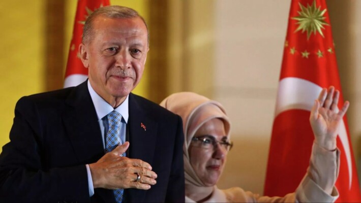 مستشار الرئيس التركي: أردوغان سيترشح في الانتخابات الرئاسية عام 2028