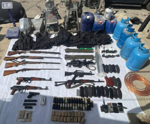 الجيش: توقيف أحد أخطر المطلوبين في بعلبك إضافة إلى ٩ أشخاص لارتكابهم جرائم مختلفة