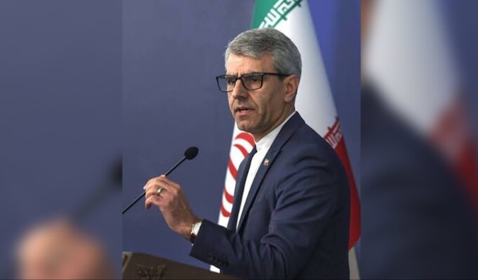 بقائي: إيران وعمان اتفقتا على إحداثيات مسار عبر مضيق هرمز