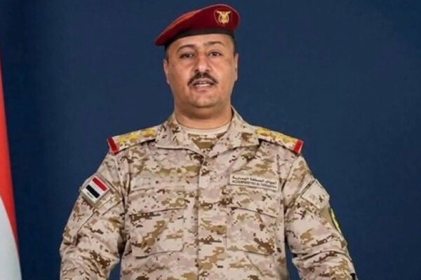 القوات المسلحة اليمنية أعلنت شن 15 غارة جوية على مواقع الحوثيين في محافظة تعز