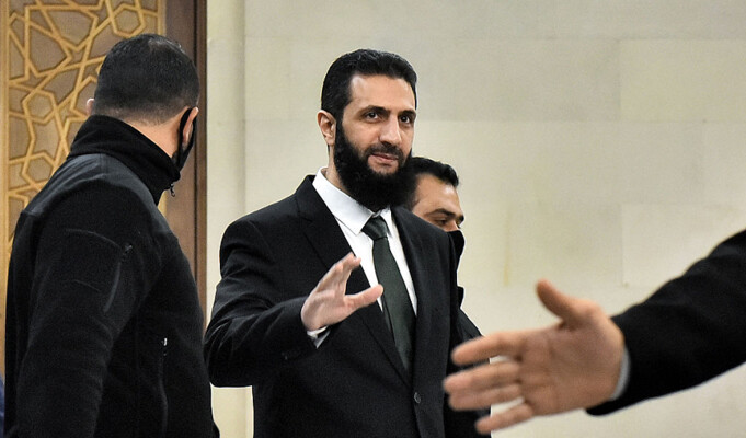 الاذاعة الاسرائيلية: دمشق تتابع باهتمام المفاوضات المباشرة بين لبنان وإسرائيل ومخاوف من تفاهمات لا تاخذ المصالح السورية بالاعتبار