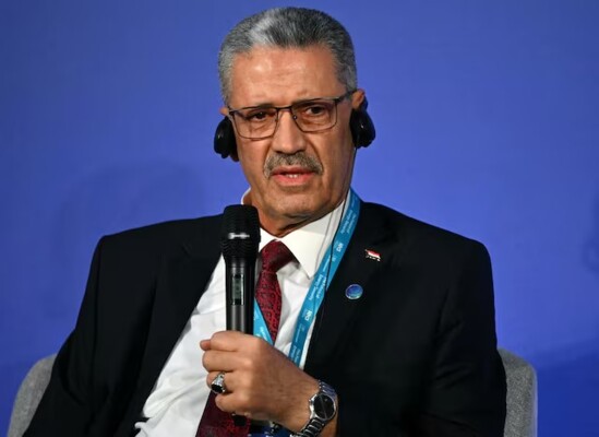 وزير النفط العراقي: نجري مفاوضات لمراجعة حصتنا المقررة ضمن منظمة "أوبك"