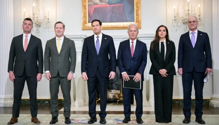 إسرائيل تركز على السيناريو السوري في لبنان: ربط الإنسحاب بإتفاق شبه مستحيل؟!