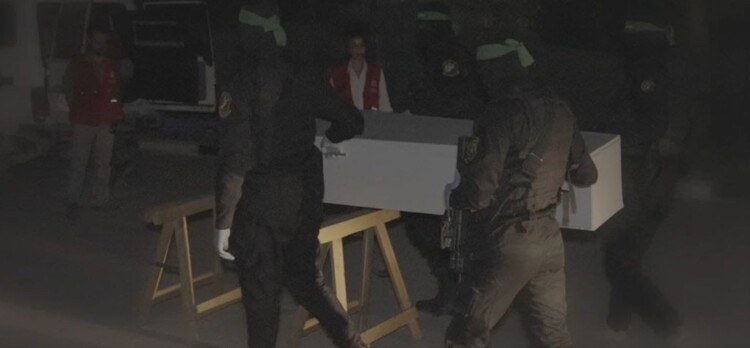 "القسام": اعتمدنا عددًا من الأساليب الخداعية خلال عمليات استخراج جثث الأسرى لتضليل العدو