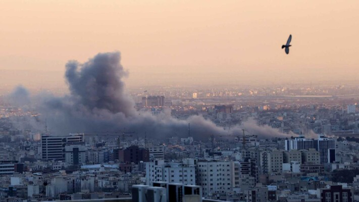 التلفزيون الإيراني: قوات الدفاع الجوي للجيش تدمر مسيرة من طراز "إم كيو ٩" في أصفهان