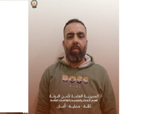 امن الدولة عممت صورة شخص إنتحل صفة أمنية وسلب مواطنين