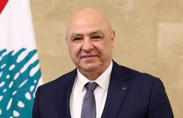 عون عاد إلى بيروت بعد مشاركته بالاجتماع غير الرسمي لقادة دول الاتحاد الأوروبي في قبرص