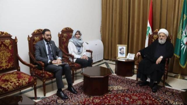 الخطيب أكد دور الصليب الاحمر الدولي وتفعيله في مواجهة العدوان ودعا الى وحدة الموقف الوطني