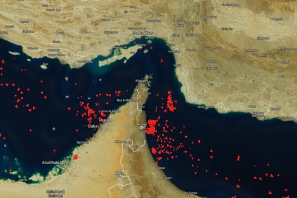 "رويترز": ناقلتان محملتان بغاز قطري مسال تعودان أدراجهما بعد اقترابهما من مضيق هرمز