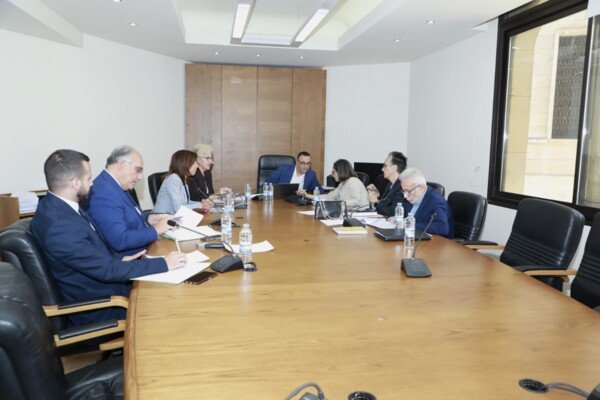 اللجنة الفرعية المنبثقة عن لجنة التربية أقرّت اقتراح قانون إدخال المتعاقدين في التعليم المهني إلى الملاك بعد تعديله