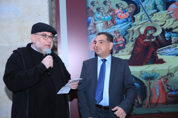 إضاءة شجرة الميلاد في الشويفات بأجواء احتفالية جامعة