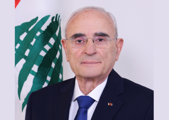 منسى دان تهديدات وزير الحرب الإسرائيلي: تعكس نية واضحة لفرض احتلال جديد وتهجير قسري لمئات آلاف المواطنين