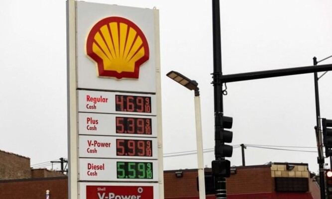 الرابطة الأميركية للسيارات: ارتفاع سعر البنزين 38 بالمئة منذ بدء الحرب على إيران