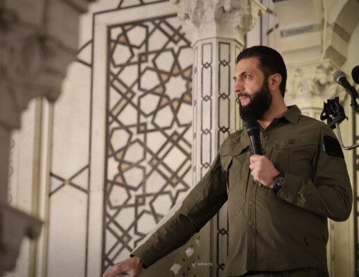 الشرع من الجامع الأموي: سنعيد بناء سوريا بما يليق بحاضرها وماضيها وحضارتها العريقة